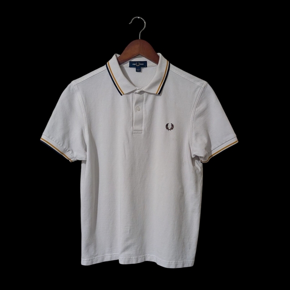 Fred Perry Off-White Polo Shirt - Picture 1 of 3